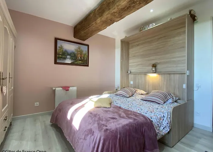 Charmante Maison Renovee Avec Terrasse Privee Et Jardin - Fr-1-497-159 Lägenhet La Chapelle-Moche